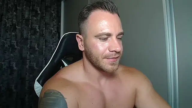 Chat +18 de Thori92 ao vivo