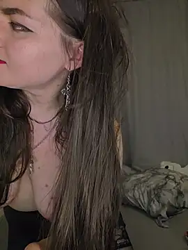 Irene_Adlerr Chat XXX in diretta