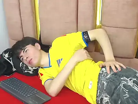 Chatroom XXX en direct de MICHAEL_HONEY