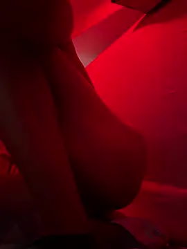 Онлайн чат XXX DREshots