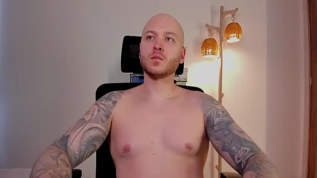 عرض كام Adam_Meyer10