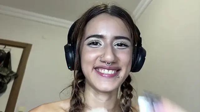 JuliaPierce – Naživo XXX chat
