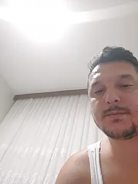 عرض كام mertkarassu