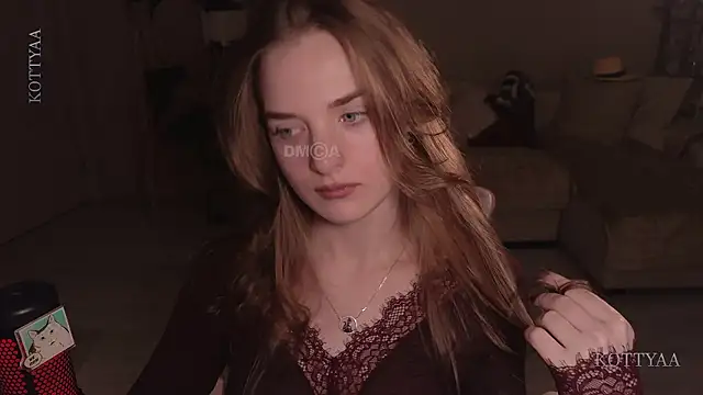 -Kottyaa- Adlı Modelin Canlı XXX Sohbeti