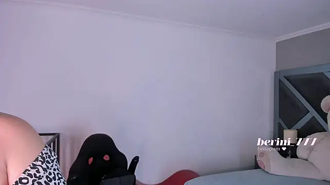 AmberiniHoffman Chat XXX in diretta