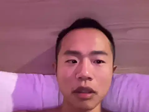 CalvenXXXX 在線直播表演