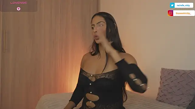 XXX chat uživo modela vicky_rachell