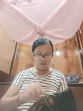 Chilly-wet's Live XXX Chat