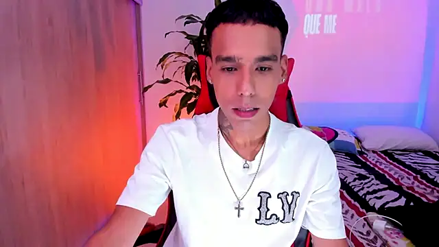 Czat XXX na żywo – Damianwhite