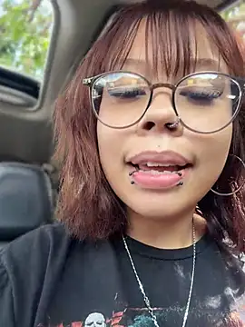 moan4mona XXX чат на живо