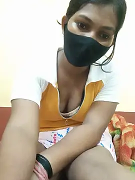 Hot-Bidhika Live XXX Chat