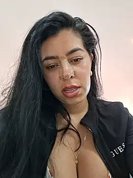 הופעת וובקאם של Luianna
