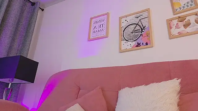 Karina2Smith Chat XXX live