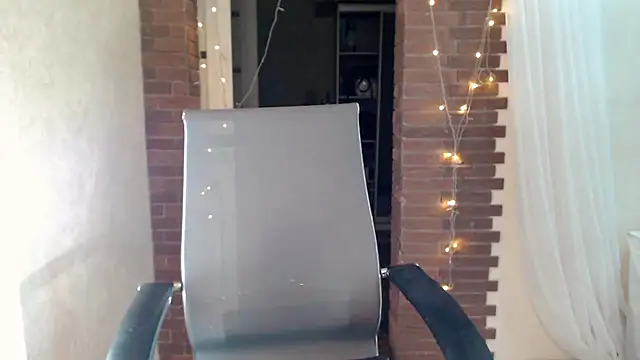 ms_kelarini 现场XXX聊天