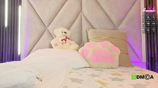 Happy_tits' Live XXX Chat