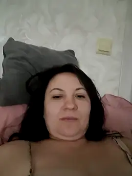 JANICSA Chat XXX in diretta
