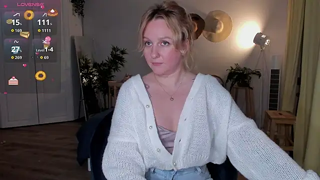 XXX chat uživo modela Lazy_Lady