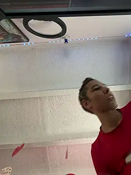 Chat XXX en directo de Niky_777
