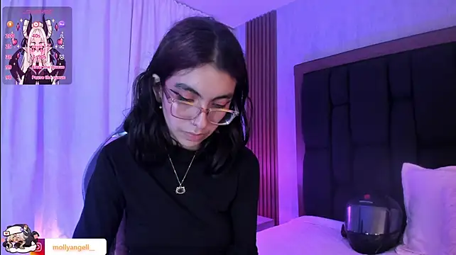 Molly_A Live XXX Chat