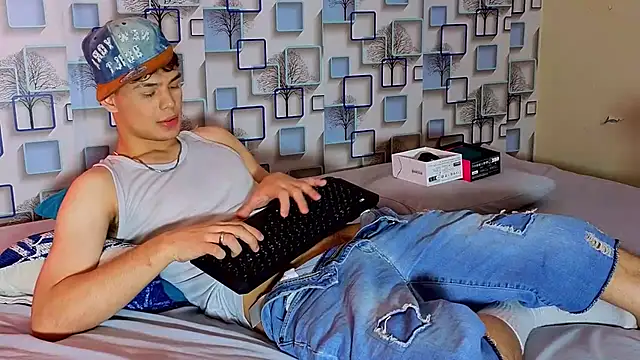 LoganSteel_ live XXX chat