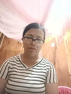 Sembang XXX Secara Langsung Chilly-wet