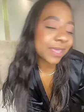 amara_queen_ 라이브 XXX 채팅