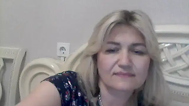 Tareliy Adlı Modelin Canlı XXX Sohbeti