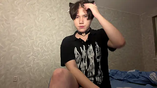 Pokazy przed kamerką – HottieBunny
