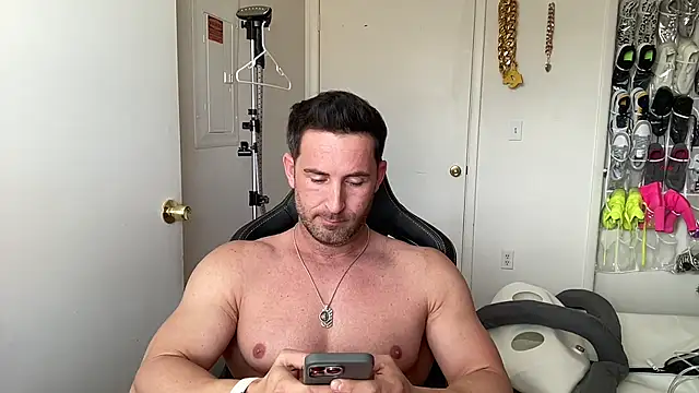brettmycles28: вебкам-шоу