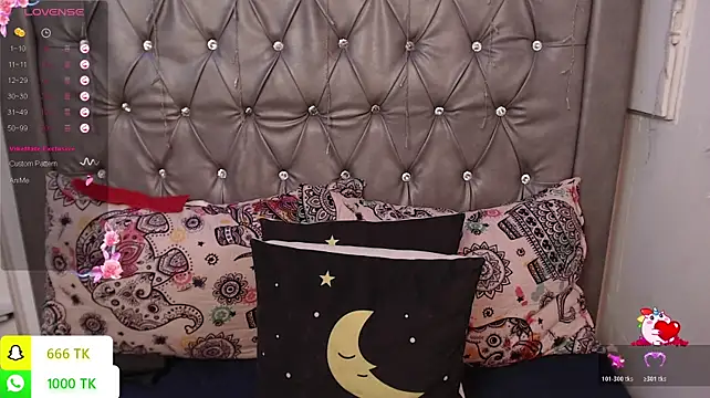 LAILAGUMMY Live XXX Chat