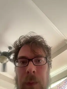 XXX chat uživo modela TouchingTay