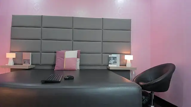 Barbbara_sweett Adlı Modelin Canlı XXX Sohbeti