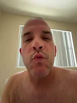 ProperAtmosphere93 XXX чат на живо