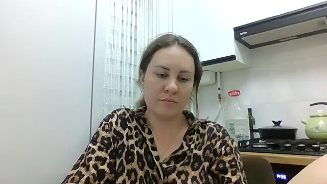 MeadowEyes Chat XXX in diretta