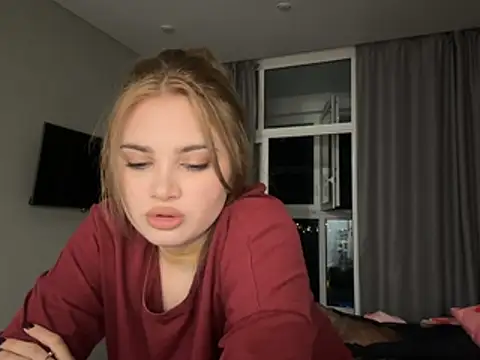 Chat +18 de kirtova_ ao vivo