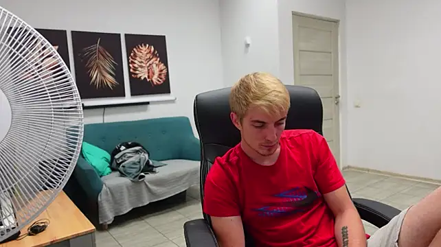 Webkamerová show Logan_Falk