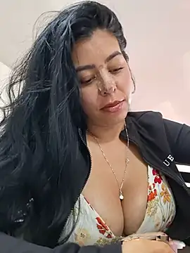 Luianna's Live XXX Chat