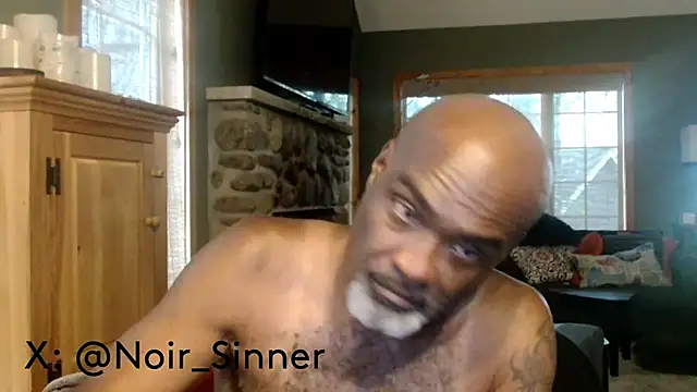 Chat XXX en directo de sinnernoir