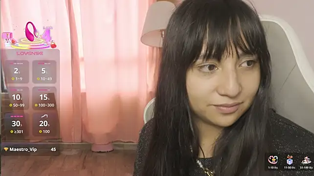 EmmitaGarcia live XXX chat