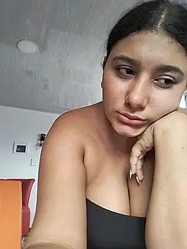 Živý XXX chat Sara_y_Amy