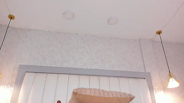 ScarletWills_ Webcam show