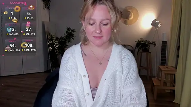 Lazy_Lady Live XXX-Chat