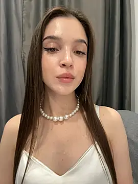 Chat +18 de NoraGardner ao vivo