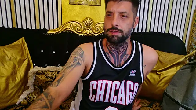 Chatroom XXX en direct de TommyDum