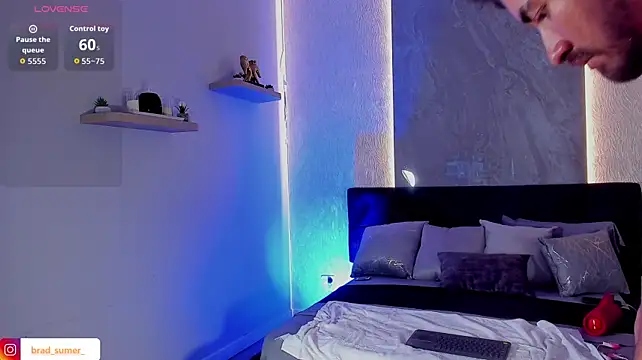 Czat XXX na żywo – Brad_Summer