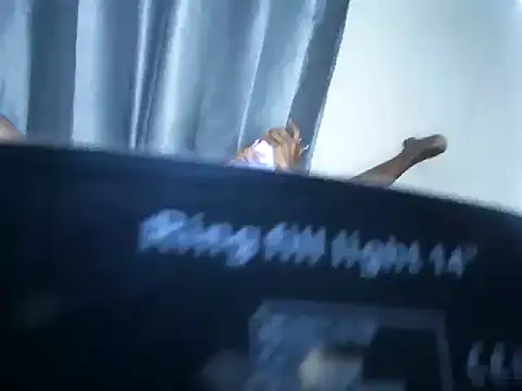Carinoh 即時 XXX 聊天