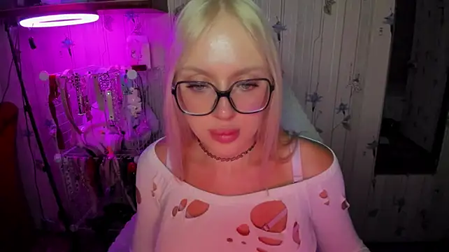CeaneLino – Naživo XXX chat