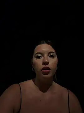 AntonellaSkyy Webcam-Show
