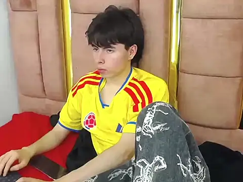 XXX chat uživo modela MICHAEL_HONEY