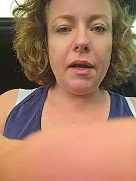 julimonroe Chat XXX live